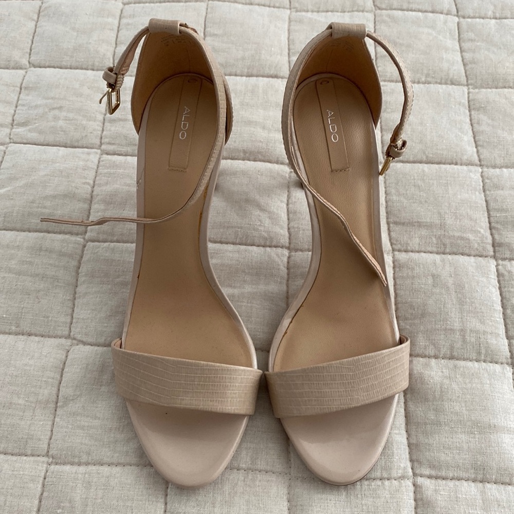 ALDO Nude Heel